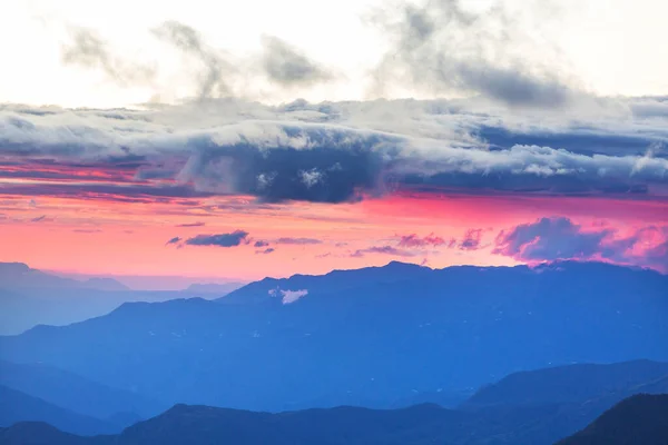 Güney Amerika Kolombiya Daki Güzel Yüksek Dağlarda Gün Doğumu Sahnesi — Stok fotoğraf