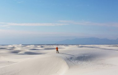 New Mexico, ABD 'deki White Sands Kumulları' ndaki alışılmadık doğal manzaralar.