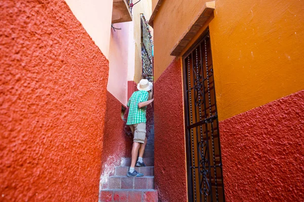 Колониальный Исторический Город Гуанахуато Знаменитая Аллея Поцелуев Callejon Del Beso — стоковое фото