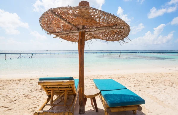 Luxe Strand Aan Oceaankust Vakantie Vakantie Concept Tropisch Strand — Stockfoto