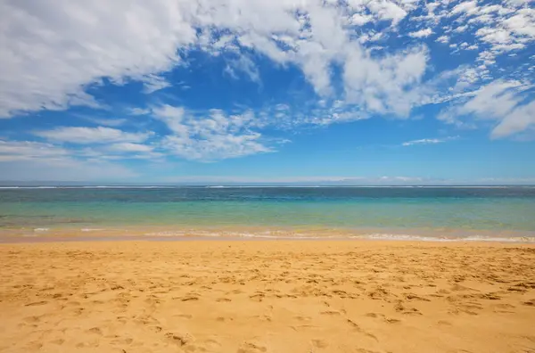 Beautiful Beach Turquoise Water Yellow Sand — Stock Photo, Image