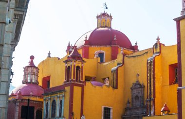 Meksika 'nın ünlü şehri Guanajuato' nun güzel manzarası.