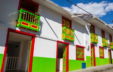 Güney Amerika, Kolombiya 'da geleneksel sömürge mimarisi