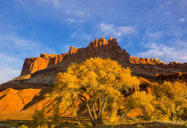 Unusual Natural Landscapes Autumn Season Capitol Reef National Park Utah — Stock Photo, Image