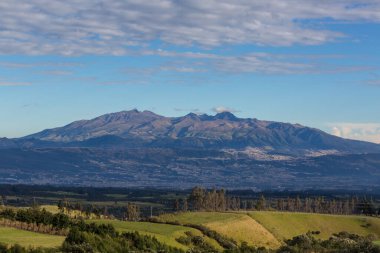 Ekvador, Güney Amerika 'da güzel yüksek dağlar manzarası