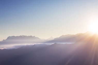 Peru 'daki And Dağları' ndaki (veya Güney Cordilleras 'taki) güzel dağlar