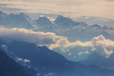 Cordillera Blanca, Peru, Güney Amerika 'daki güzel dağ manzaraları