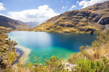 Cordillera Blanca 'da güzel dağlar, Peru, Güney Amerika