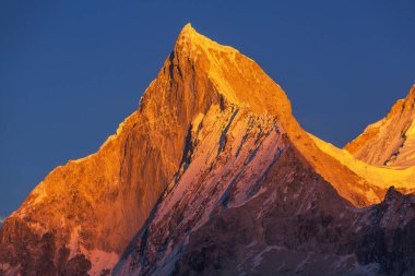 Cordillera Blanca, Peru, Güney Amerika 'daki güzel dağ manzaraları