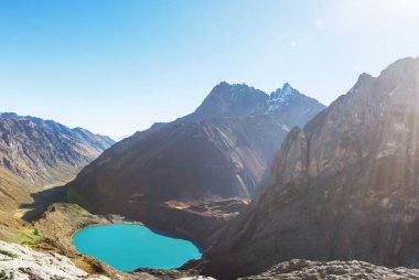 Cordillera Blanca 'da güzel dağlar, Peru, Güney Amerika