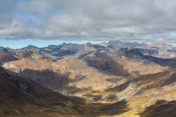 Paisagem Montanhas Bonitas Nos Andes Cordilheiras Sul Peru — Fotografia de Stock