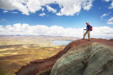 Pallay Pançolu Yürüyüşçü, alternatif Gökkuşağı Dağları