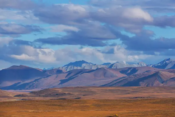 Mountains Landscapes Arctic Circle Dempster Highway Canada — Zdjęcie stockowe