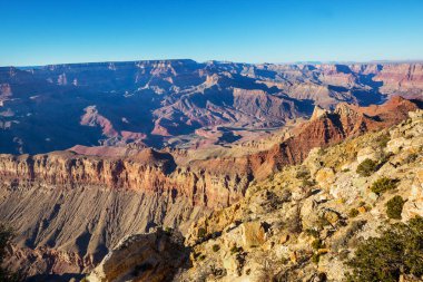 Büyük Kanyon 'un resimli manzaraları, Arizona, ABD. Güzel doğal arka plan. Gün doğumu görünümü.