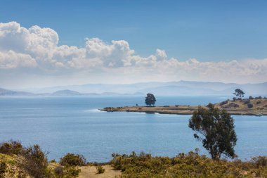 Bolivya 'daki güzel Titicaca Gölü