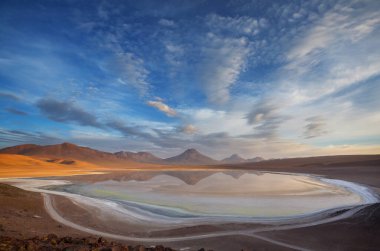 Atacama Çölü, Kuzey Şili 'deki güzel doğal manzaralar.