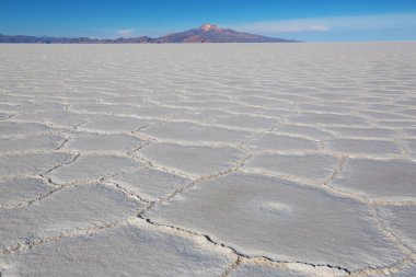 Salar de Uyuni, Bolivya, Güney Amerika 'da alışılmadık terk edilmiş peyzajlar