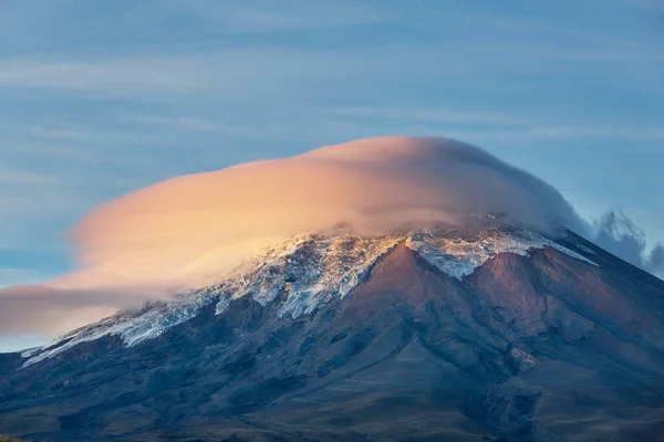 Beautiful Cotopaxi Volcano Ecuador South America — Stock Photo, Image