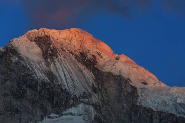 Cordillera Blanca, Peru, Güney Amerika 'daki güzel dağ manzaraları