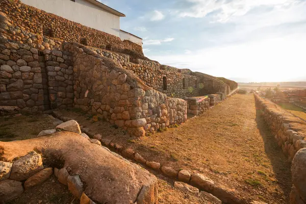 Güney Amerika, Peru 'daki Koloni mimarisi.
