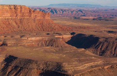 Utah, ABD 'de kumtaşı oluşumları. Güzel Alışılmadık manzaralar.