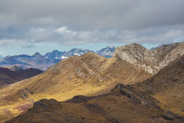Pemandangan Pegunungan Yang Indah Andes Atau Cordilleras Selatan Peru — Stok Foto