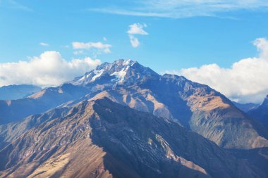 Cordillera Blanca, Peru, Güney Amerika 'daki güzel dağ manzaraları