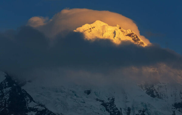 Красивые горные ландшафты Кордильеры Бланки, Перу, Южная Америка