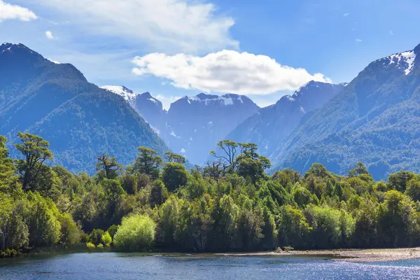 Carretera Austral Patagonya Güney Şili Boyunca Güzel Dağ Manzaraları — Stok fotoğraf