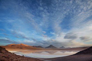 Atacama Çölü, Kuzey Şili 'deki güzel doğal manzaralar.