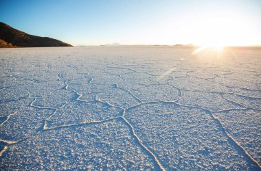 Salar de Uyuni, Bolivya, Güney Amerika 'da alışılmadık terk edilmiş peyzajlar