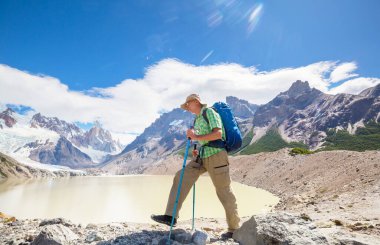 Patagonya dağlarında yürüyüş, Arjantin