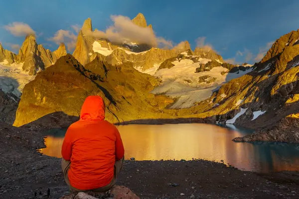Patagonya dağlarında yürüyüş, Arjantin