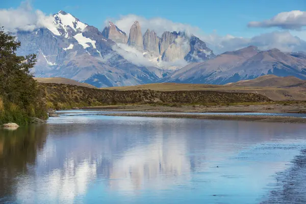 Piękne Górskie Krajobrazy Parku Narodowym Torres Del Paine Chile Światowej Obrazek Stockowy