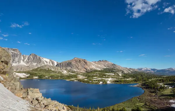 Piękne Górskie Krajobrazy Zasięgu Wind River Wyoming Usa Sezon Letni Zdjęcia Stockowe bez tantiem