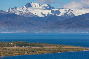 General Carrera Gölü, Carretera Austral, Patagonya - Şili. Güney Amerika 'nın güzel doğal manzaraları