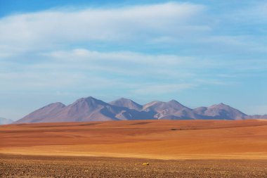 Altiplano dağlarının nefes kesici manzarası, Güney Amerika, Bolivya