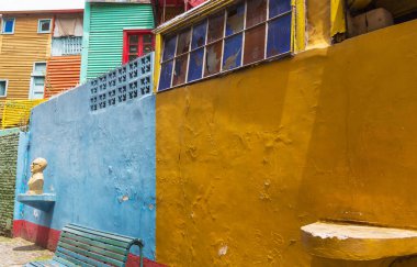 caminito la boca mahallede buenos aires parlak renkler