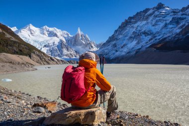 Patagonya dağlarında yürüyüş, Arjantin