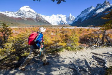 Patagonya dağlarında yürüyüş, Arjantin