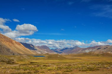 Valle Hermosa 'daki inanılmaz dağ manzaraları, Arjantin, Güney Amerika