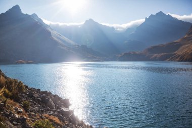Cordillera Blanca 'da güzel dağlar, Peru, Güney Amerika