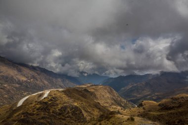 Peru 'daki And Dağları' ndaki (veya Güney Cordilleras 'taki) güzel dağlar