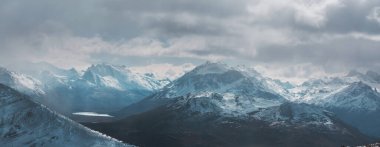 Patagonya dağlarında sonbahar sezonu, Güney Amerika, Arjantin
