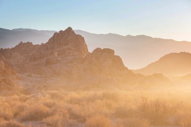 Alabama tepelerinde alışılmadık taş oluşumları, California, Usa