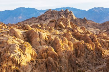 Alabama tepelerinde alışılmadık taş oluşumları, California, Usa