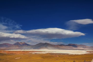 Kuzey Şili 'nin fantastik manzaraları, Atacama Çölü. Güzel, ilham verici doğal manzaralar..