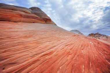 Utah, ABD 'de kumtaşı oluşumları. Güzel Alışılmadık manzaralar.
