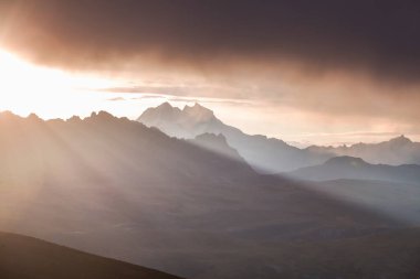 Cordillera Blanca, Peru, Güney Amerika 'daki güzel dağ manzaraları