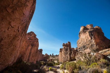 Bolivya 'daki kayalıklar vadisinde güzel bir gün batımı